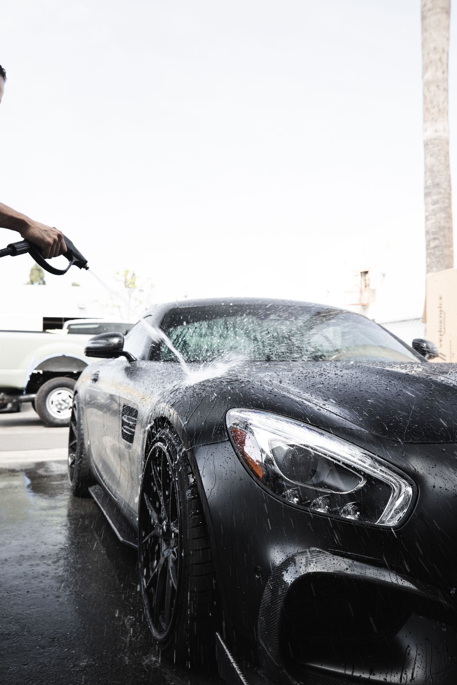 Car wash & detailing